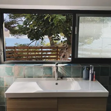 Cabanon Moderne, Les Pieds Dans L'eau Ferienhaus
